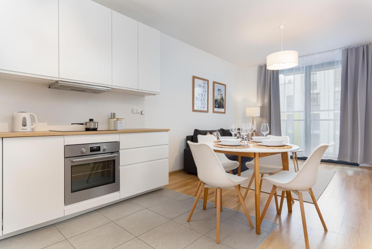 Apartments Varsovia Kasprzaka By Noclegi Renters Eksteriør billede